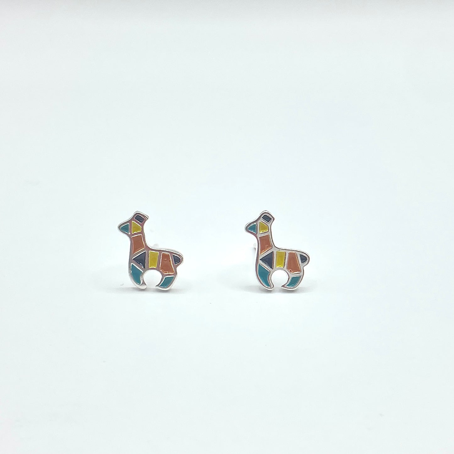 Sterling silver|Pony studs