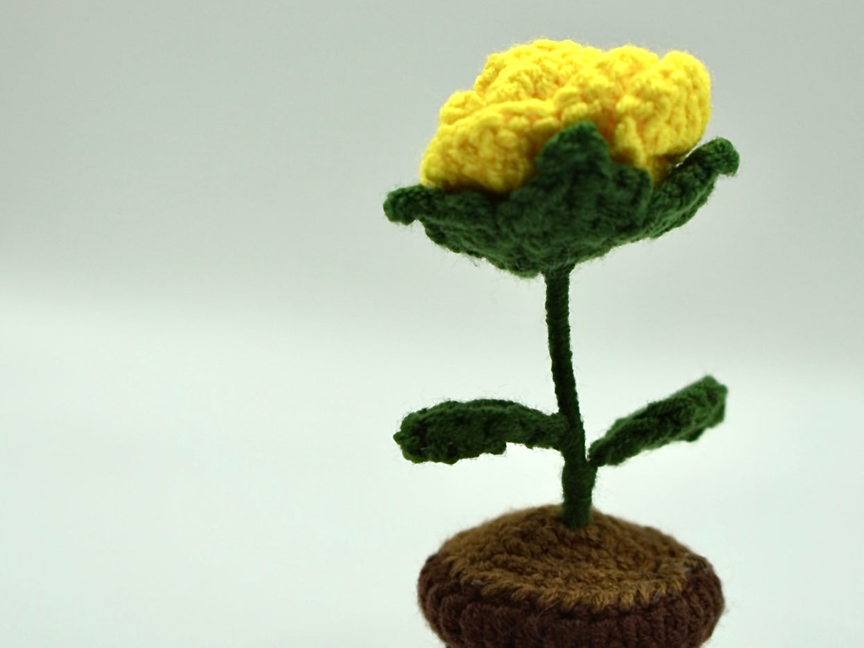 Crochet | Potted Little Yellow Rose