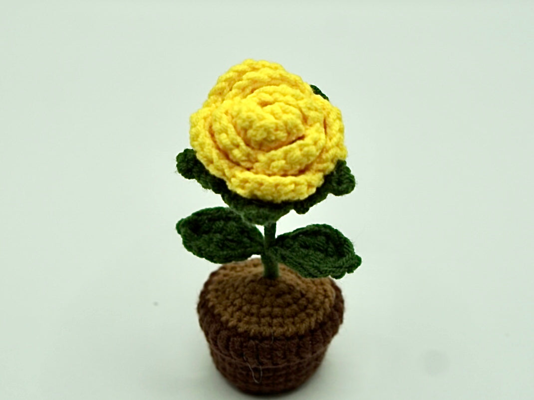 Crochet | Potted Little Yellow Rose